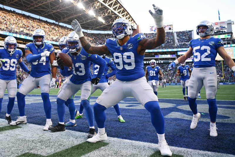 32 things we learned in NFL Week 13: Playoff picture thrown for a loop